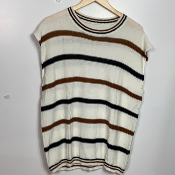 Sleeveless Striped Sweater - Picture 1 of 6